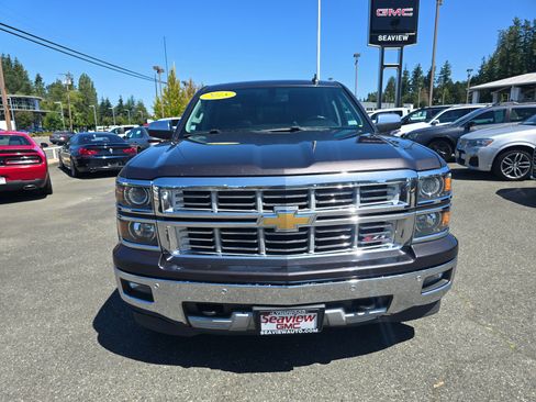 Used 2015 Chevrolet Silverado 1500 LTZ Z71 w/ LTZ Plus Package AWD/4WD image 2