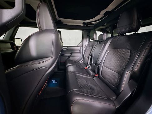 Certified 2025 Ford Bronco Raptor w/ Interior Carbon Fiber Pack AWD/4WD image 14