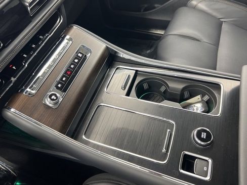 New 2025 Lincoln Aviator Reserve w/ Equipment Group 201A image 19