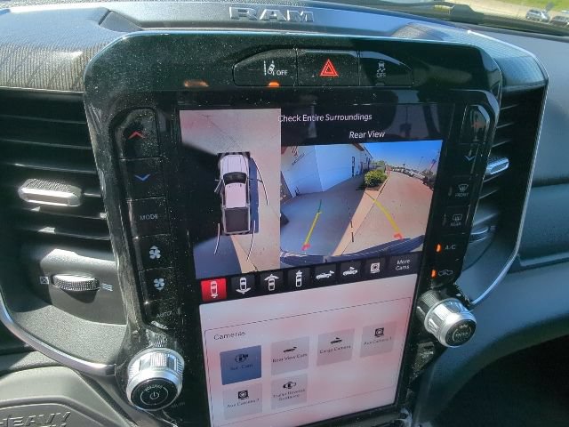 New 2026 RAM 3500 Big Horn AWD/4WD image 22