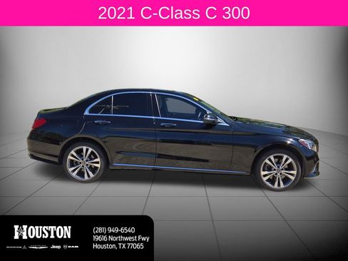 Used 2021 Mercedes-Benz C 300 4MATIC Sedan image 2