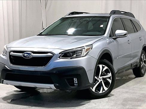 Used 2022 Subaru Outback Limited image 12
