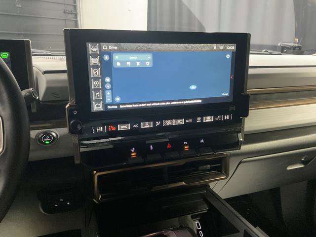 Used 2024 GMC Hummer EV 2X w/ LPO, Illumination Package AWD/4WD image 24