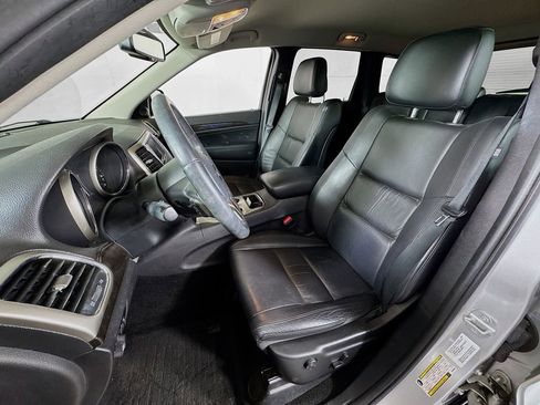 Used 2013 Jeep Grand Cherokee Laredo AWD/4WD image 21