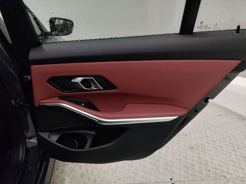 New 2026 BMW 330i Sedan w/ M Sport Package image 27