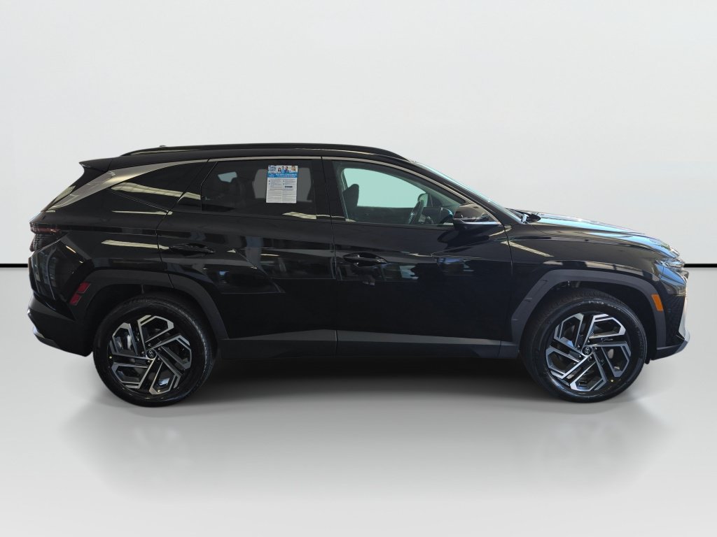 New 2026 Hyundai Tucson Limited AWD/4WD image 2