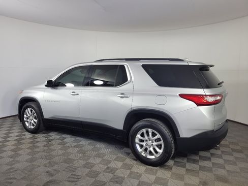 Used 2019 Chevrolet Traverse LT FWD image 3