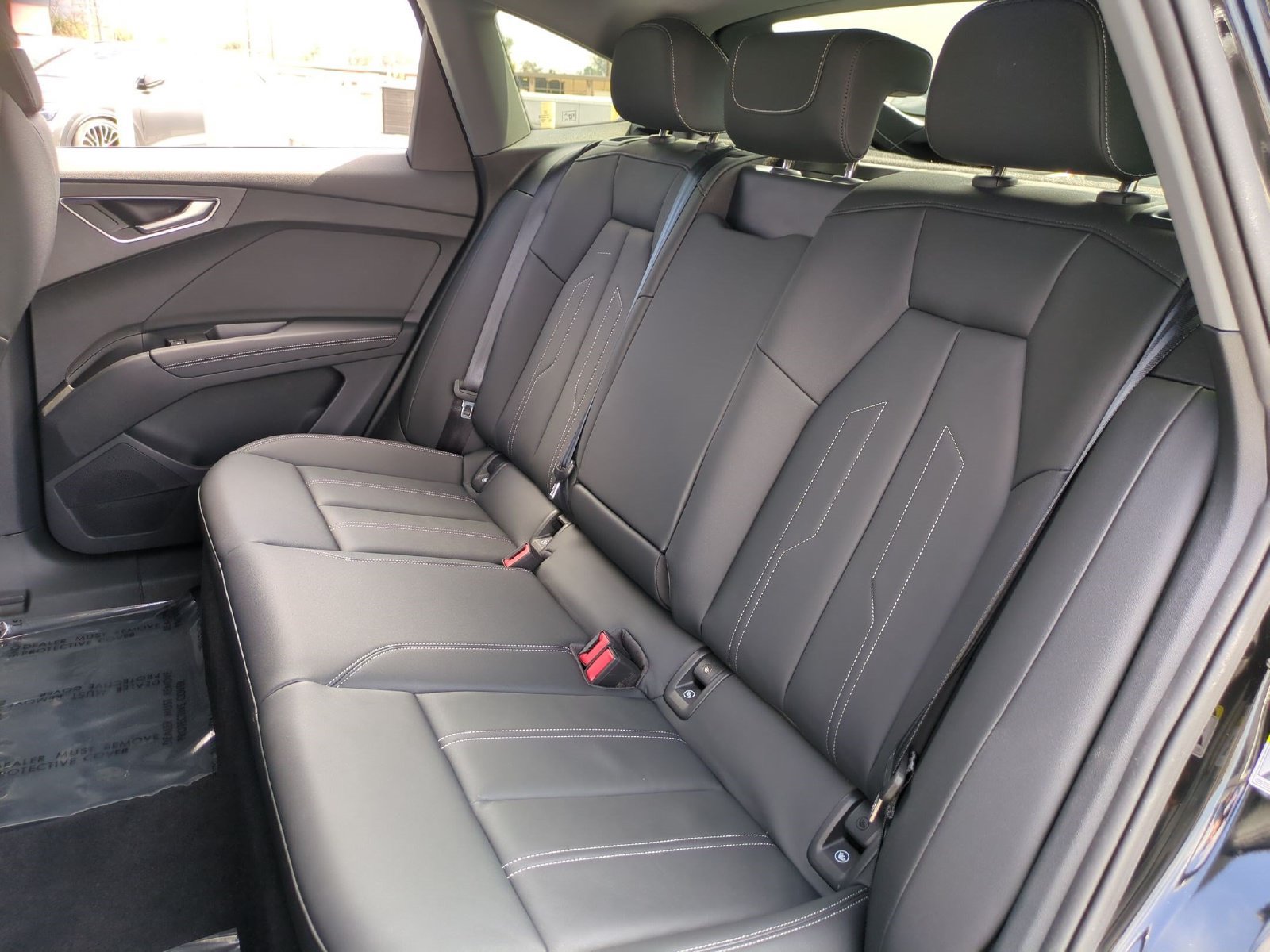 Used 2023 Audi Q4 e-tron Premium w/ Convenience Package AWD/4WD image 30
