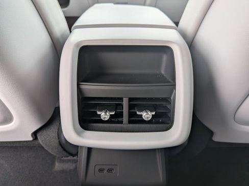 Certified 2024 Cadillac Lyriq Sport AWD/4WD image 22