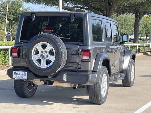 Used 2020 Jeep Wrangler Unlimited Sport S AWD/4WD image 4