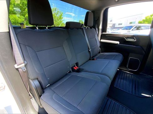 Used 2025 Chevrolet Silverado 2500 LT w/ Convenience Package AWD/4WD image 19
