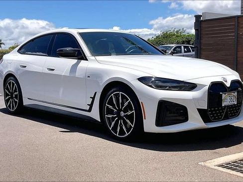 Used 2023 BMW X4 M40i w/ Parking Assistance Package AWD/4WD image 2