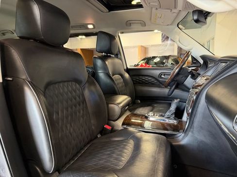 Used 2019 INFINITI QX80 Luxe w/ 22" Wheel Package AWD/4WD image 24