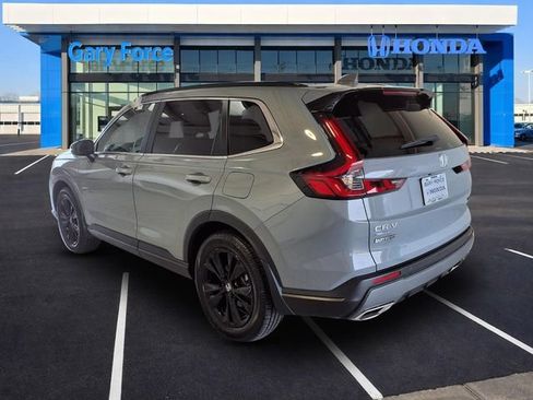 Certified 2025 Honda CR-V Sport Touring image 3