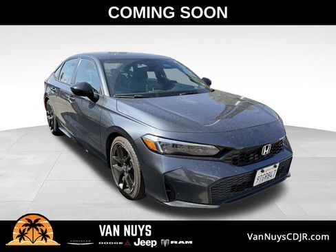 Used 2025 Honda Civic Sport image 1