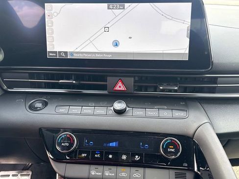 New 2026 Hyundai Elantra Sport FWD image 28