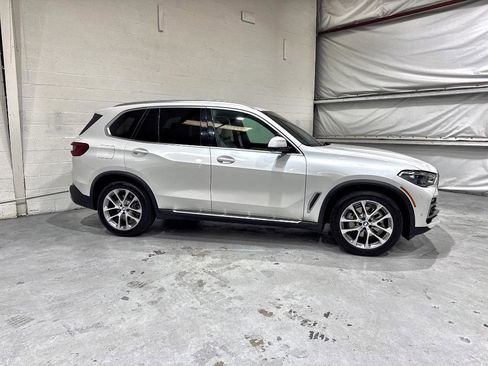 Used 2019 BMW X5 xDrive40i w/ Executive Package AWD/4WD image 5