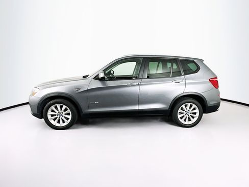 Used 2017 BMW X3 xDrive28i image 4