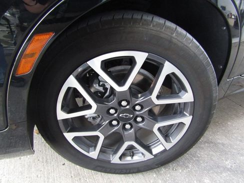 Used 2025 Chevrolet Blazer RS image 31