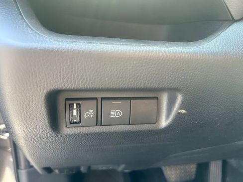 Used 2024 Toyota RAV4 XLE AWD/4WD image 20