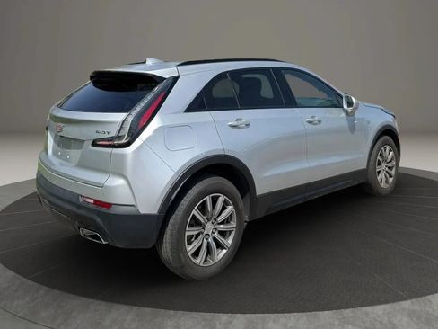 Used 2019 Cadillac XT4 Sport w/ Cold Weather Package FWD image 4