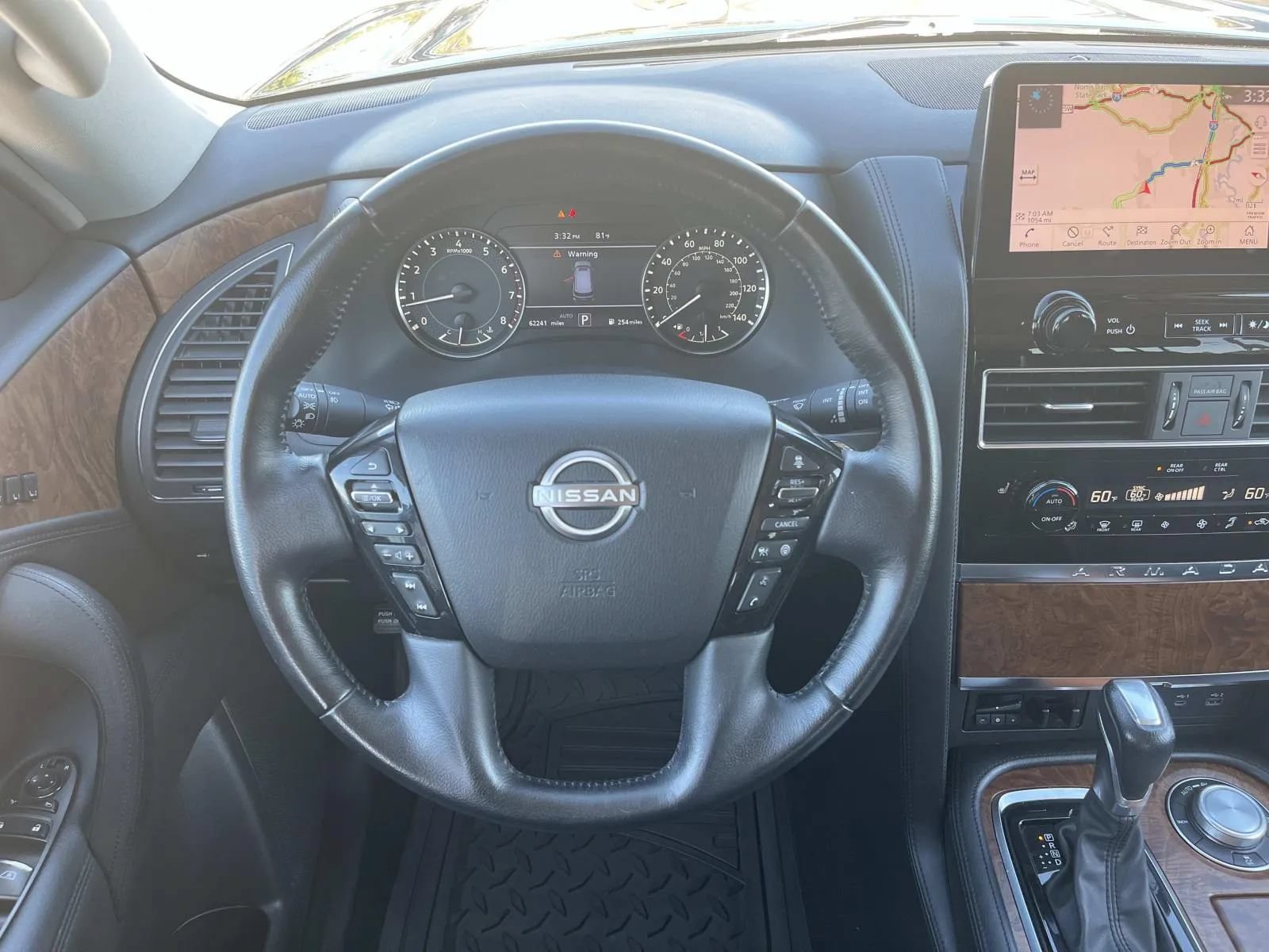 Used 2024 Nissan Armada SL w/ Captain's Chairs Package AWD/4WD image 12