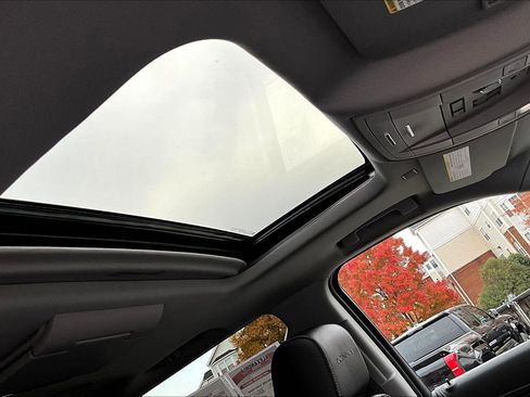 Used 2020 GMC Yukon Denali w/ Open Road Package image 20