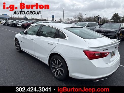 Used 2022 Chevrolet Malibu RS image 4