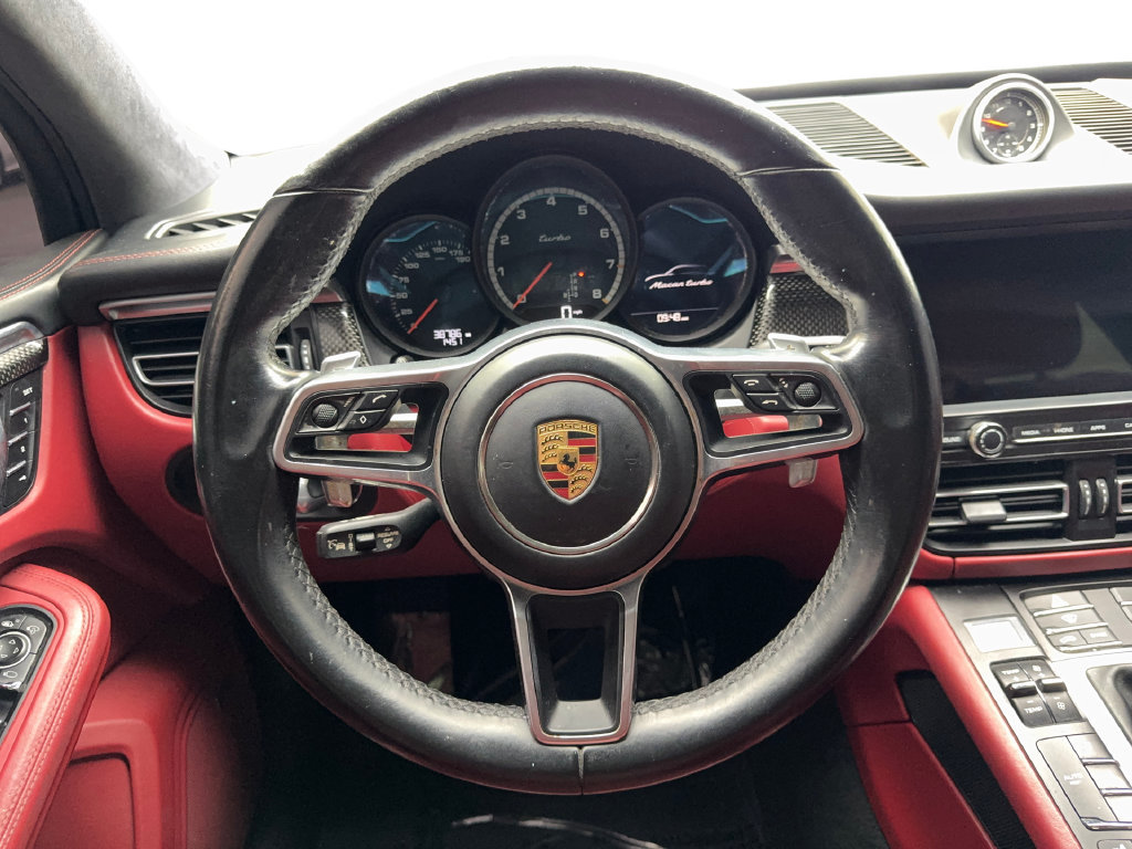 Used 2021 Porsche Macan Turbo AWD/4WD image 57