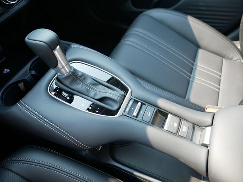 New 2026 Honda HR-V EX-L image 11