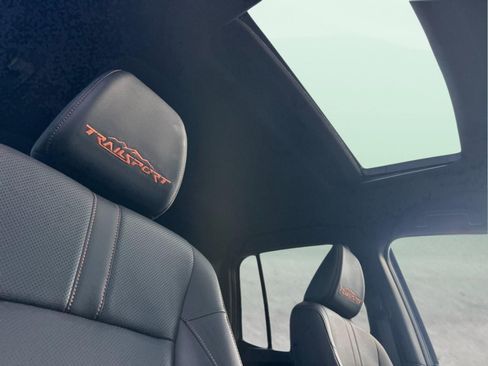 Used 2025 Honda Ridgeline TrailSport image 16