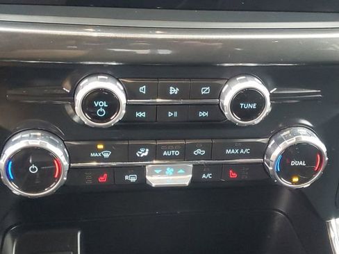 Certified 2022 Ford F150 XLT w/ Equipment Group 302A High image 22