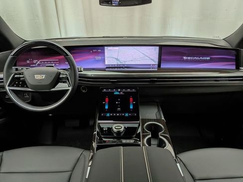 New 2026 Cadillac Escalade 4WD image 23