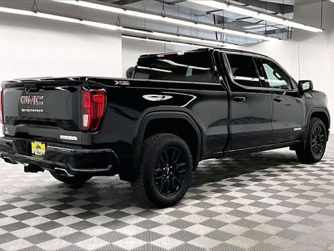 Used 2024 GMC Sierra 1500 Elevation image 12