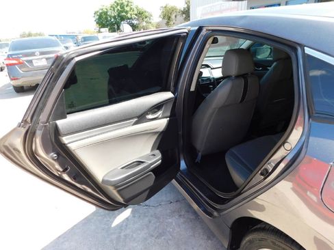 Used 2017 Honda Civic EX-L image 19