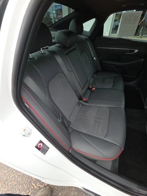 Used 2022 Hyundai Sonata SEL Plus w/ Cargo Package FWD image 17
