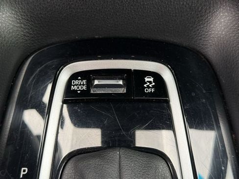 Used 2024 Toyota Corolla SE FWD image 21
