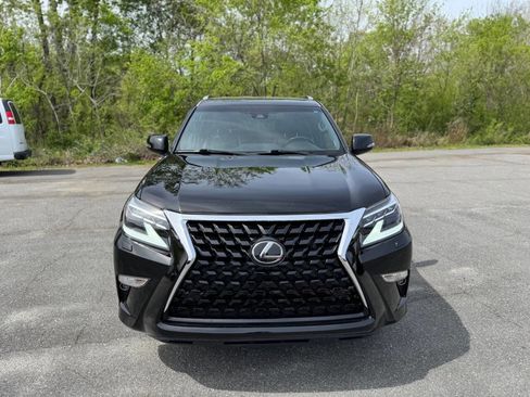 Used 2020 Lexus GX 460 Premium w/ Premium Package image 11