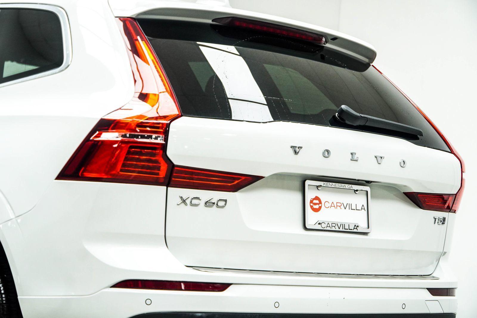 Used 2020 Volvo XC60 T5 Momentum w/ Protection Package Premier AWD/4WD image 15