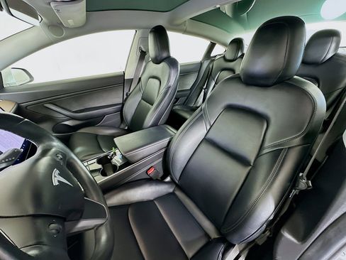 Used 2018 Tesla Model 3 Long Range image 13