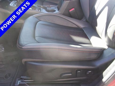 Used 2025 Subaru Crosstrek 2.5i Limited w/ Crosstrek Mirror Package image 6