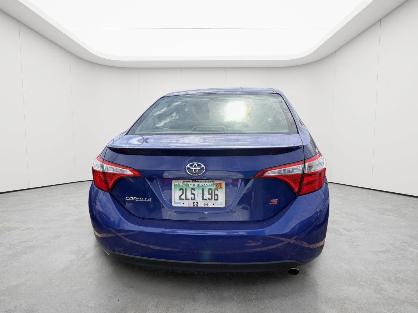 Used 2015 Toyota Corolla S FWD image 5