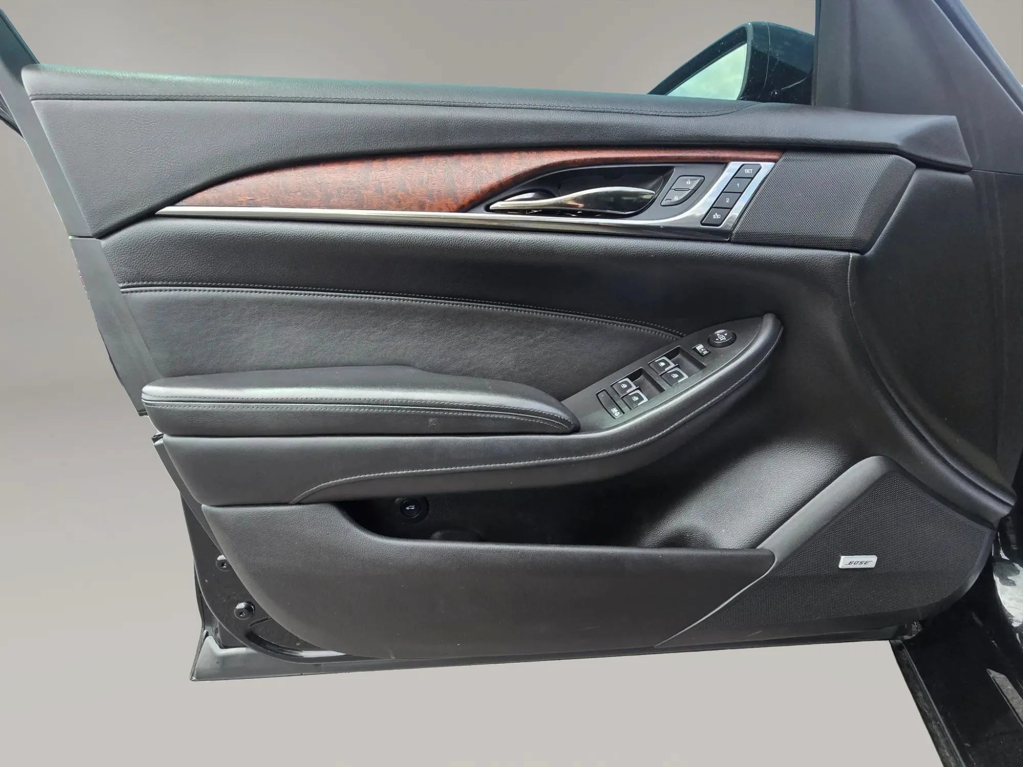 Used 2019 Cadillac CTS Luxury RWD image 8