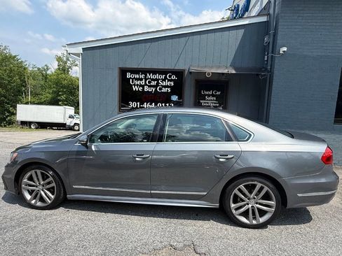 Used 2016 Volkswagen Passat 1.8T R-Line FWD image 8