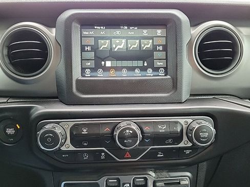 Used 2021 Jeep Wrangler Unlimited Sport image 20