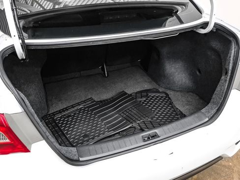 Used 2019 Nissan Sentra SV w/ Special Edition Package FWD image 49