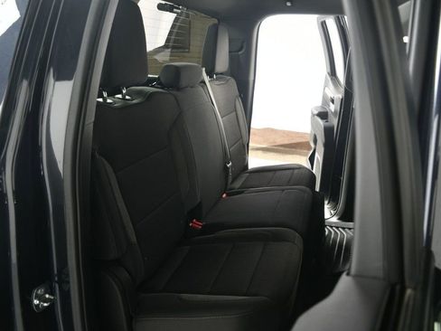Used 2023 Chevrolet Silverado 1500 LT AWD/4WD image 40