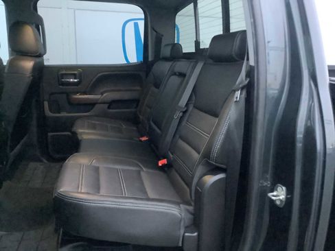 Used 2018 GMC Sierra 2500 Denali w/ Suspension Package, Off-Road image 13