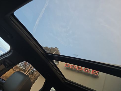 Used 2022 Chevrolet Blazer RS w/ Enhanced Convenience Package image 34