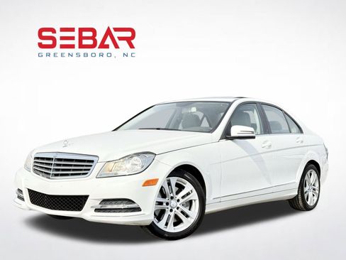Used 2013 Mercedes-Benz C 300 4MATIC Sedan w/ Premium 1 Pkg image 1